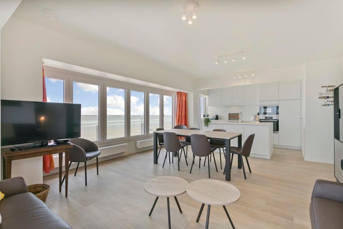 Huswell - Majestic Apartment With Breathtaking Sea View De Haan Eksteriør billede