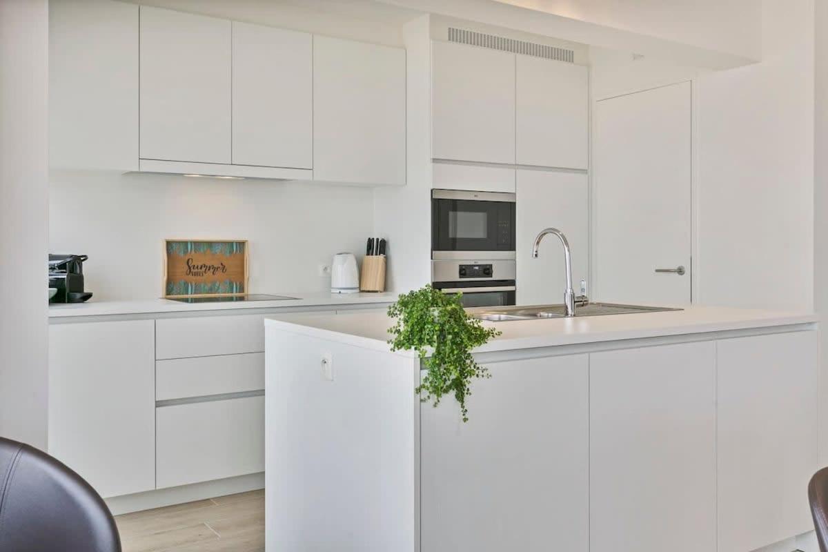 Huswell - Majestic Apartment With Breathtaking Sea View De Haan Eksteriør billede