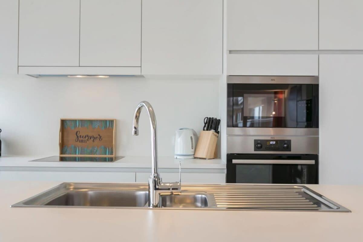 Huswell - Majestic Apartment With Breathtaking Sea View De Haan Eksteriør billede