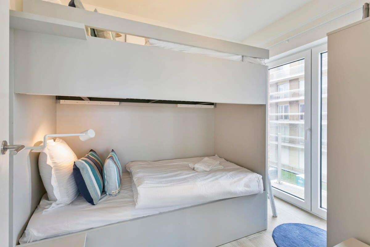 Huswell - Majestic Apartment With Breathtaking Sea View De Haan Eksteriør billede